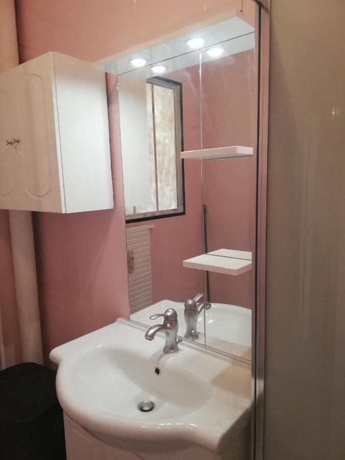 Joli Appartement Residentiel A Troyes Ngoại thất bức ảnh